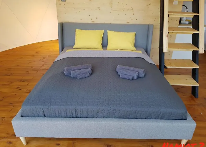 Energy Glamp Luxusní stan Międzybrodzie Bialskie