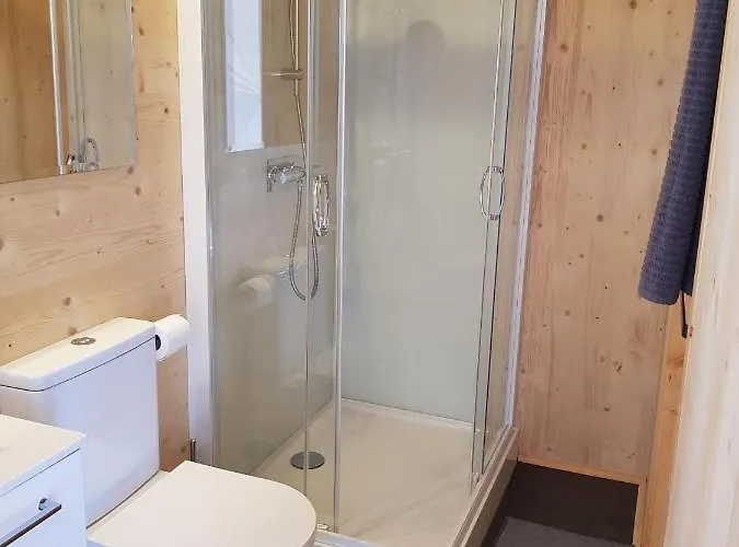 Luxusní stan Energy Glamp Międzybrodzie Bialskie